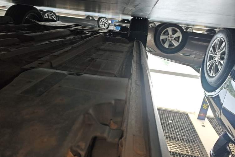 Used Peugeot 5008 2017 350THP 5-Seat Elite Edition Left Side Sill