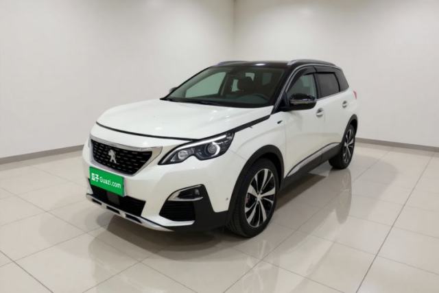 Peugeot 5008 2017 380THP 7-Seater Luxury GT Edition مستعملة