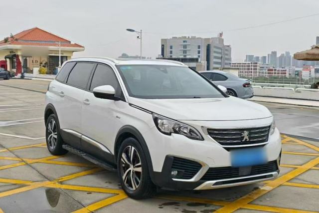 Used Peugeot 5008 2017 350THP 7-Seater Elite Edition