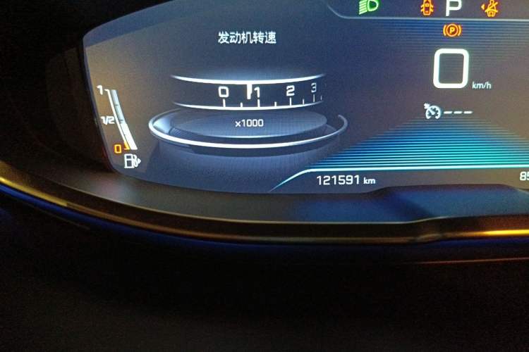 Used Peugeot 5008 2017 350THP 7-Seater Elite Edition Odometer Close Up