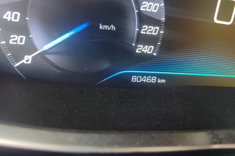 Used Peugeot 5008 2017 350THP 7-Seater Boundless Edition Odometer Close Up