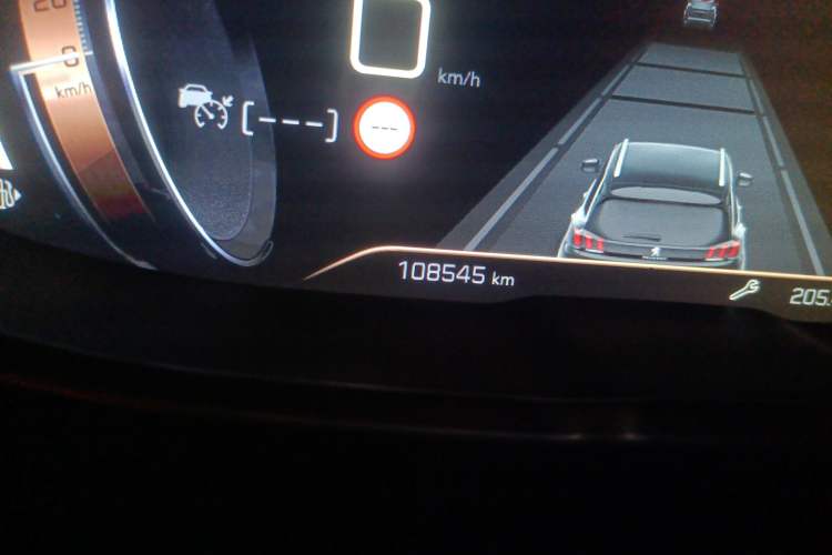 Used Peugeot 5008 2017 380THP 7-Seater Luxury GT Edition Odometer Close Up
