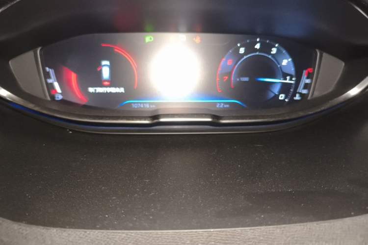Used Peugeot 5008 2017 350THP 7-Seater Elite Edition Odometer Close Up