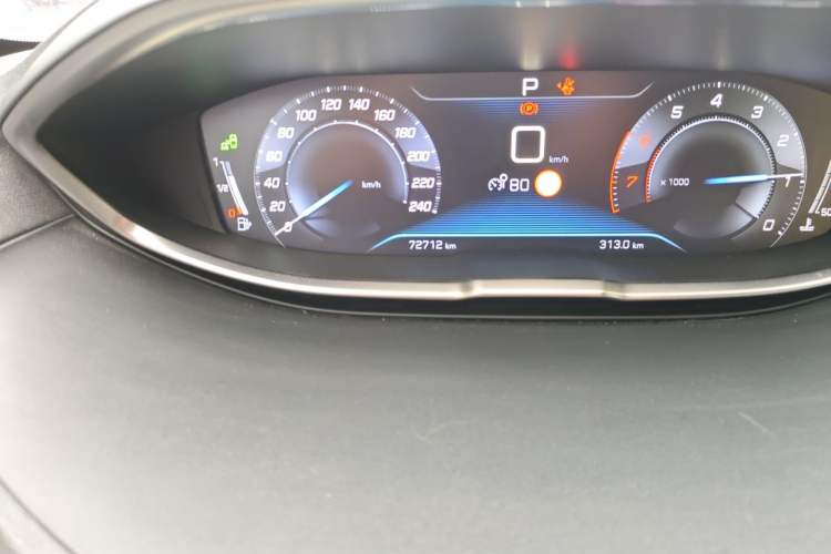 Used Peugeot 5008 2017 380THP 7-Seater Luxury GT Edition Odometer Close Up