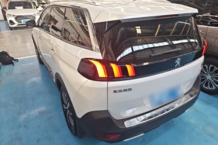 Used Peugeot 5008 2017 380THP 7-Seater Elite Edition Rear Left 45 Deg