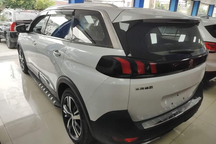 Used Peugeot 5008 2017 380THP 7-Seater Elite Edition Rear Left 45 Deg