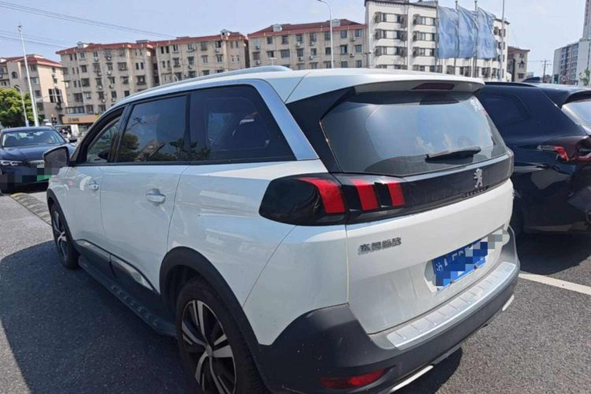 Used Peugeot 5008 2017 350THP 7-Seater Elite Edition Rear Left 45 Deg