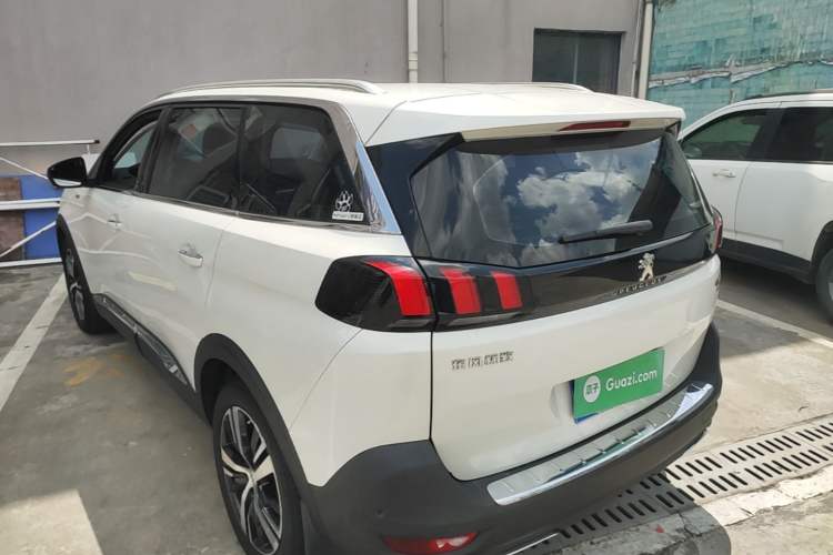 Used Peugeot 5008 2017 350THP 7-Seater Elite Edition Rear Left 45 Deg