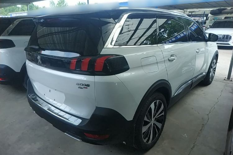 Used Peugeot 5008 2017 380THP 7-Seater Luxury GT Edition Rear Right 45 Deg