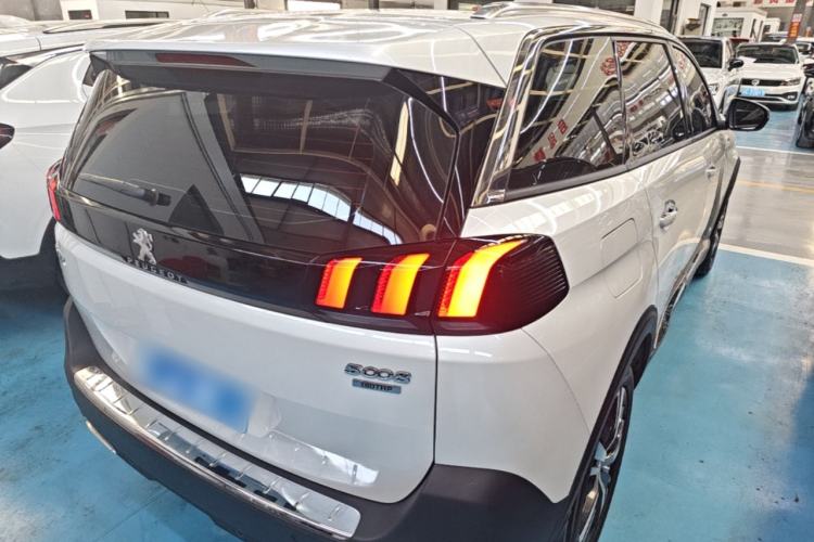 Used Peugeot 5008 2017 380THP 7-Seater Elite Edition Rear Right 45 Deg