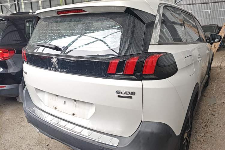 Used Peugeot 5008 2017 380THP 7-Seater Elite Edition Rear Right 45 Deg