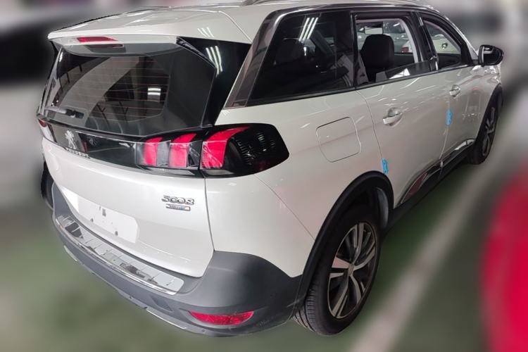 Used Peugeot 5008 2017 350THP 7-Seater Elite Edition Rear Right 45 Deg