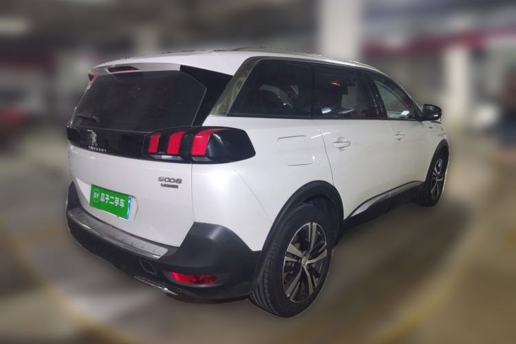 Used Peugeot 5008 2017 350THP 7-Seater Elite Edition Rear Right 45 Deg