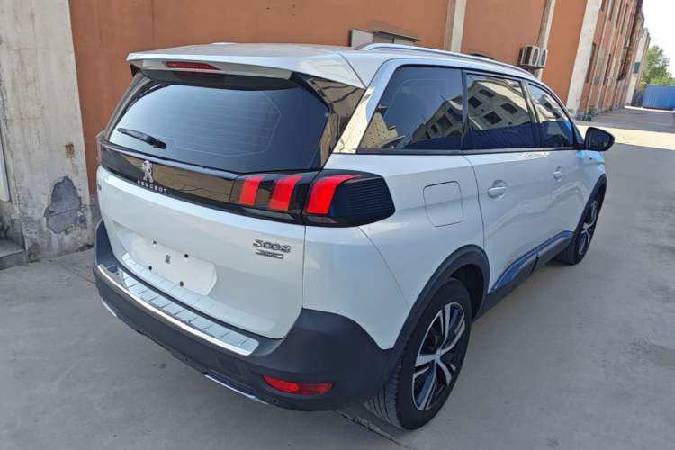 Used Peugeot 5008 2017 380THP 7-Seater Elite Edition Rear Right 45 Deg