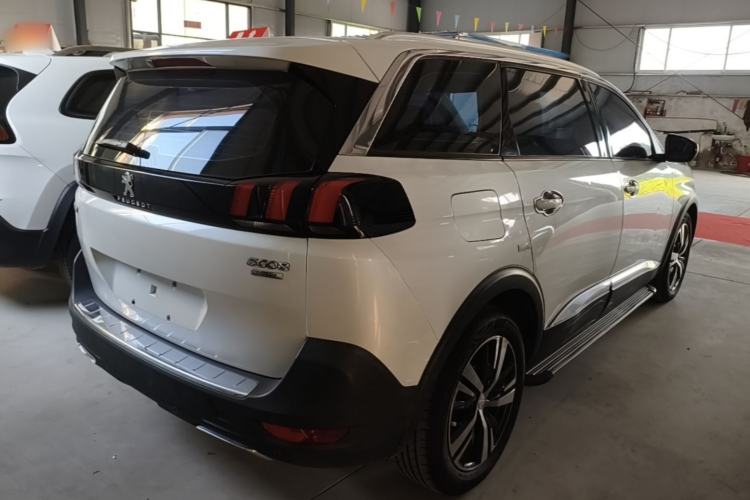 Used Peugeot 5008 2017 350THP 7-Seater Elite Edition Rear Right 45 Deg
