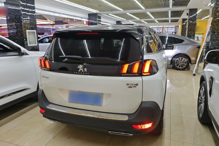 Used Peugeot 5008 2017 380THP 7-Seater Luxury GT Edition Rear Right 45 Deg
