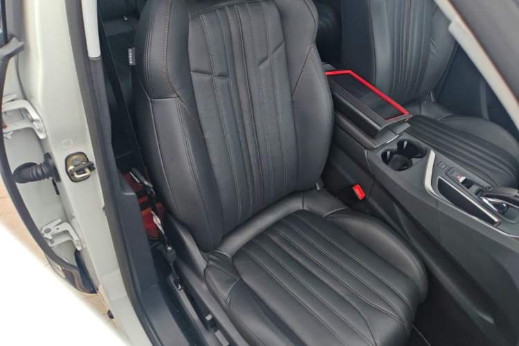 Used Peugeot 5008 2017 380THP 7-Seater Boundary-Free Edition Right Front Seat