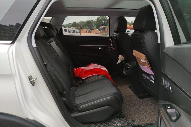 Used Peugeot 5008 2017 350THP 7-Seater Elite Edition Right Rear Seat