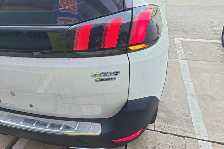 Used Peugeot 5008 2017 380THP 5-Seater Elite Edition Right Rear Taillight