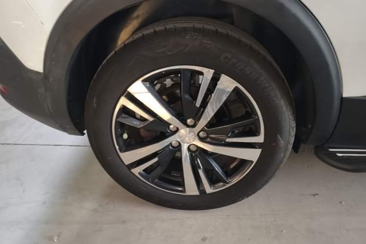 Used Peugeot 5008 2017 350THP 7-Seater Elite Edition Right Rear Wheel Hub