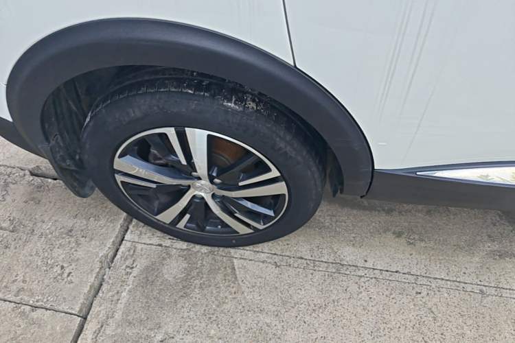 Used Peugeot 5008 2017 380THP 5-Seater Elite Edition Right Rear Wheel Hub