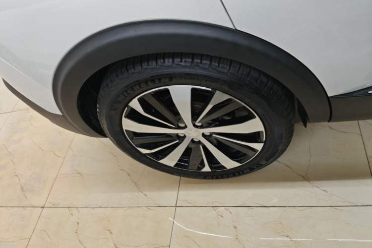 Used Peugeot 5008 2017 380THP 7-Seater Luxury GT Edition Right Rear Wheel Hub