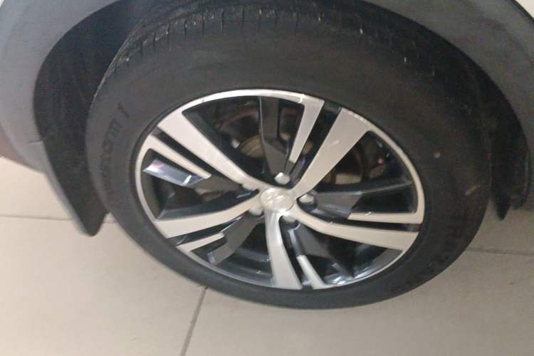 Used Peugeot 5008 2017 350THP 5-Seat Elite Edition Right Rear Wheel Hub