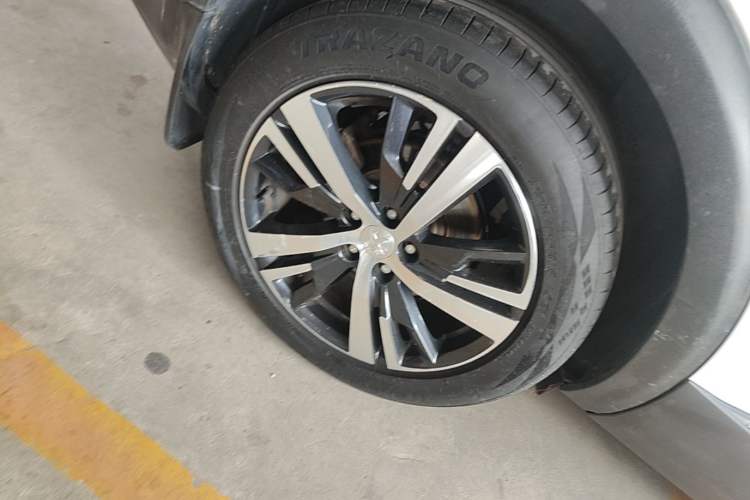 Used Peugeot 5008 2017 380THP 5-Seater Elite Edition Right Rear Wheel Hub