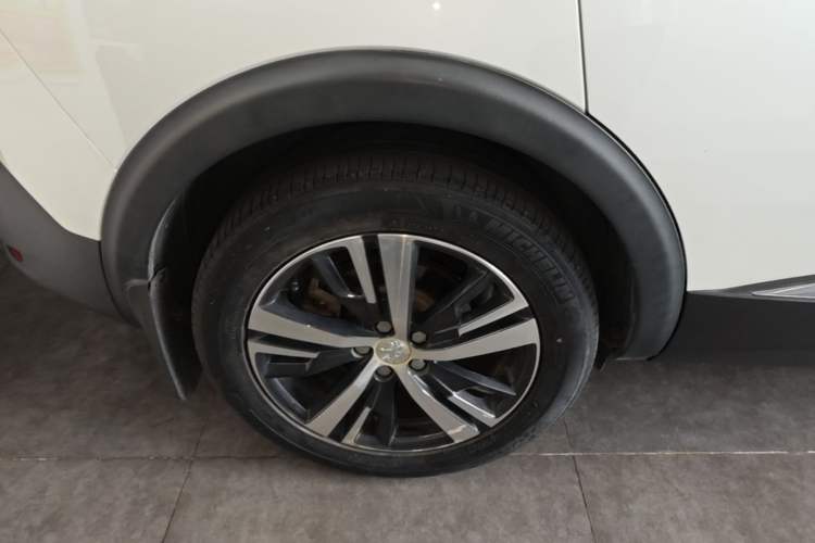 Used Peugeot 5008 2017 350THP 5-Seat Elite Edition Right Rear Wheel Hub