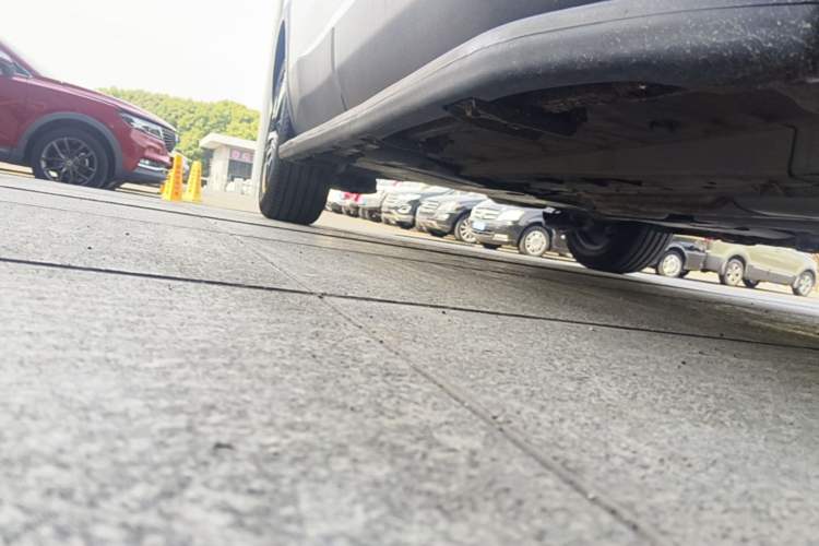 Used Peugeot 5008 2017 350THP 7-Seater Elite Edition Right Side Sill