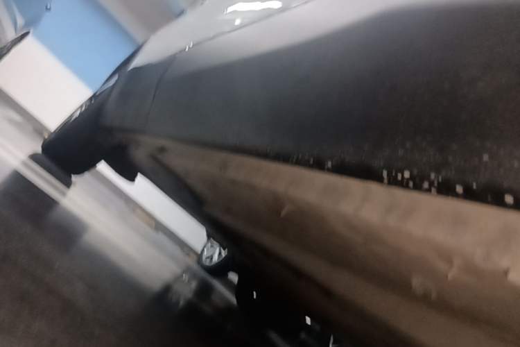 Used Peugeot 5008 2017 350THP 7-Seater Elite Edition Right Side Sill