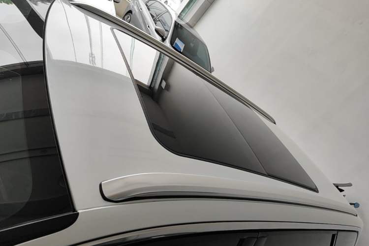 Used Peugeot 5008 2017 350THP 7-Seater Elite Edition Roof