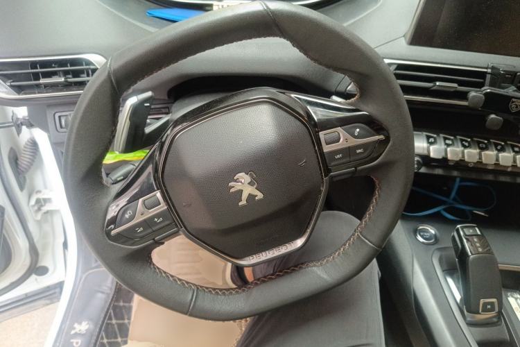 Used Peugeot 5008 2017 380THP 7-Seater Elite Edition Steering Wheel