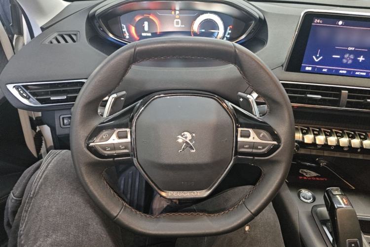 Used Peugeot 5008 2017 380THP 7-Seater Elite Edition Steering Wheel