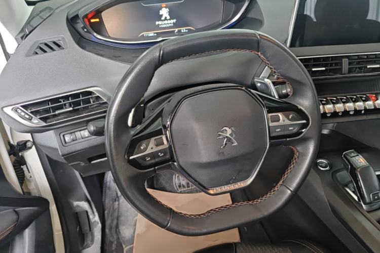 Used Peugeot 5008 2017 380THP 7-Seater Elite Edition Steering Wheel