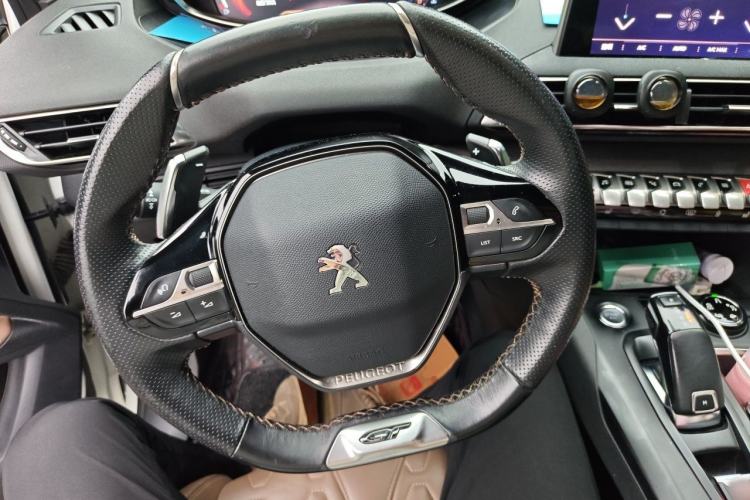 Used Peugeot 5008 2017 380THP 7-Seater Luxury GT Edition Steering Wheel