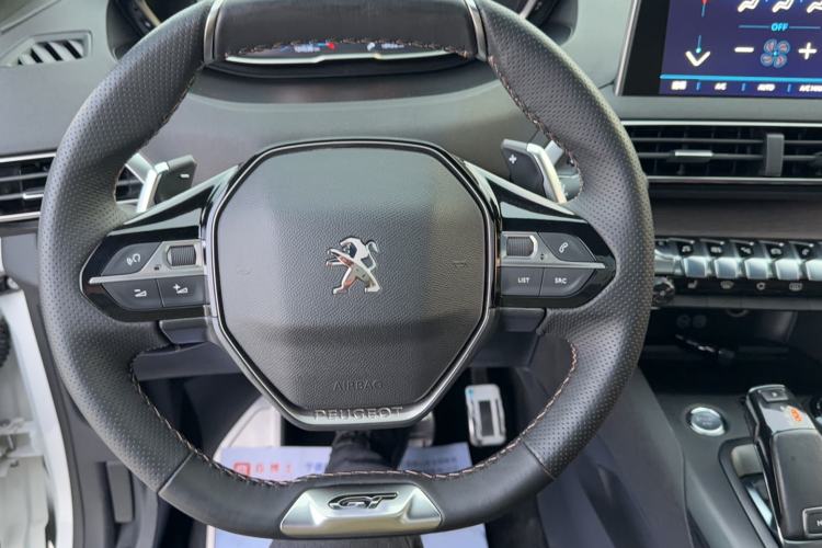 Used Peugeot 5008 2017 380THP 7-Seater Luxury GT Edition Steering Wheel