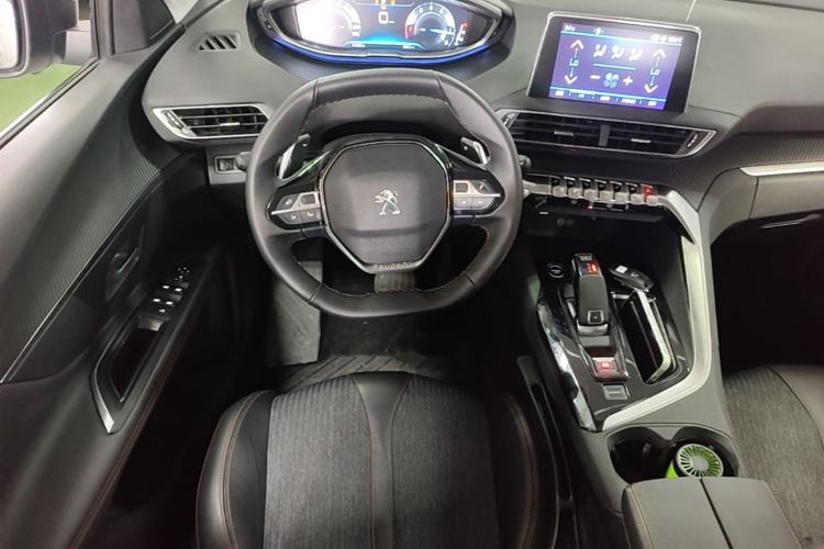 Used Peugeot 5008 2017 350THP 7-Seater Elite Edition Steering Wheel