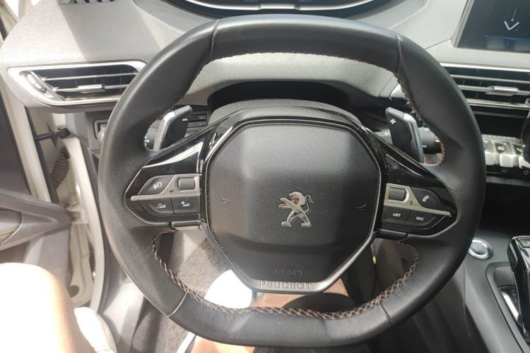 Used Peugeot 5008 2017 380THP 7-Seater Elite Edition Steering Wheel