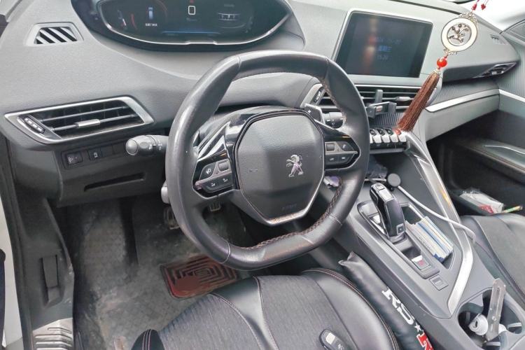 Used Peugeot 5008 2017 350THP 7-Seater Elite Edition Steering Wheel