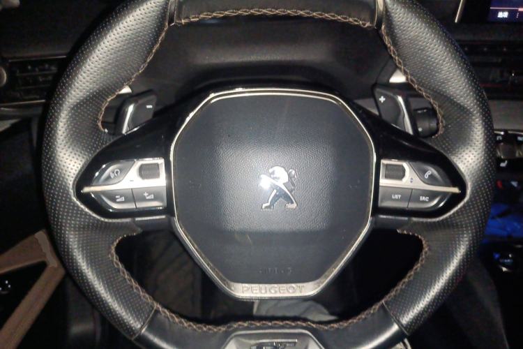 Used Peugeot 5008 2017 380THP 7-Seater Luxury GT Edition Steering Wheel