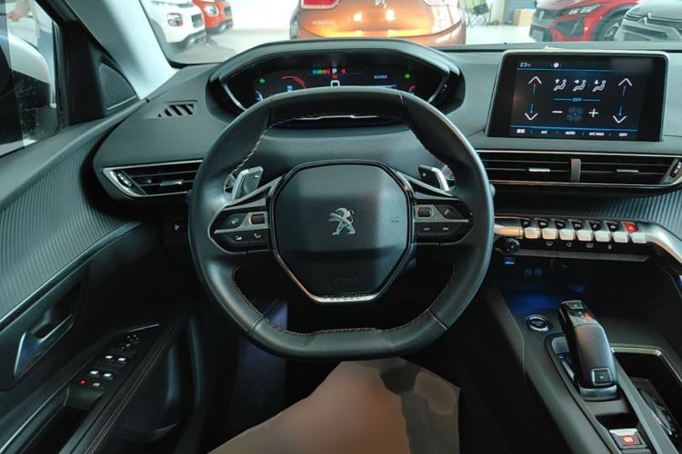 Used Peugeot 5008 2017 350THP 7-Seater Elite Edition Steering Wheel