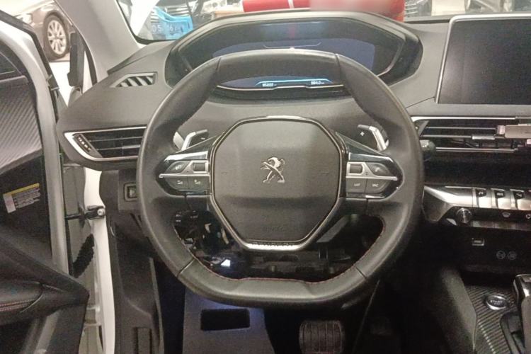 Used Peugeot 5008 2017 380THP 5-Seater Elite Edition Steering Wheel
