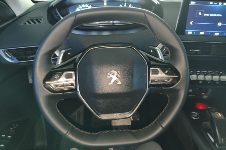 Used Peugeot 5008 2017 350THP 7-Seater Elite Edition Steering Wheel