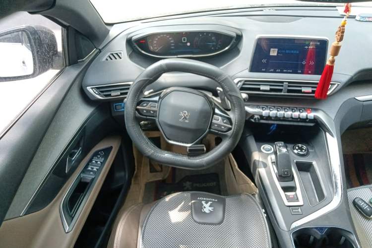 Used Peugeot 5008 2017 380THP 7-Seater Luxury GT Edition Steering Wheel