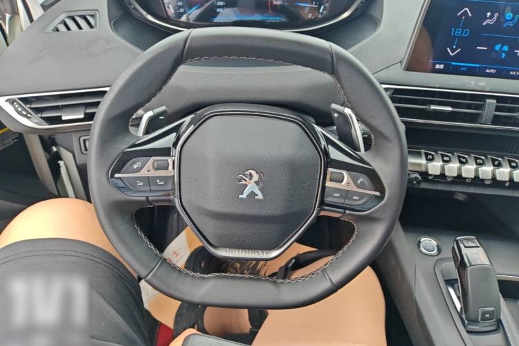 Used Peugeot 5008 2017 380THP 7-Seater Boundary-Free Edition Steering Wheel