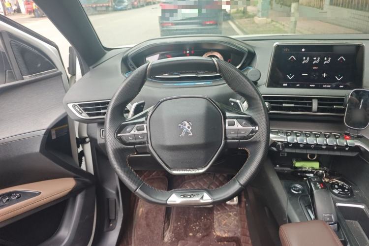 Used Peugeot 5008 2017 380THP 7-Seater Luxury GT Edition Steering Wheel