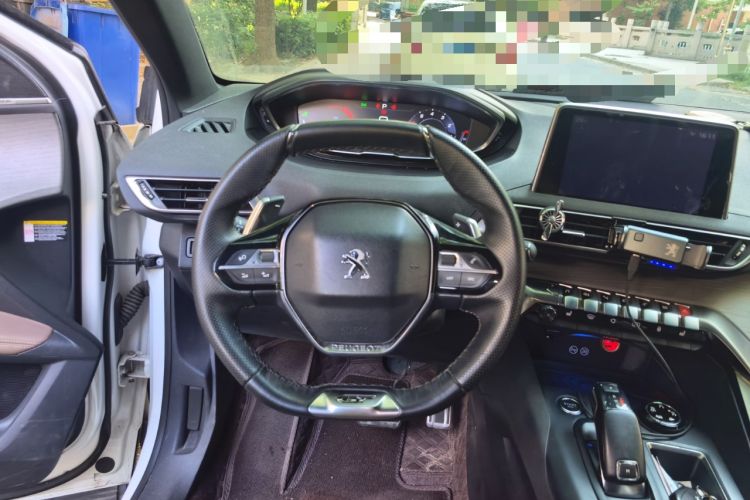 Used Peugeot 5008 2017 380THP 7-Seater Luxury GT Edition Steering Wheel