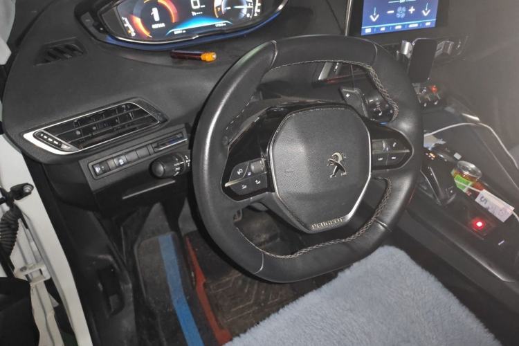 Used Peugeot 5008 2017 380THP 7-Seater Boundary-Free Edition Steering Wheel