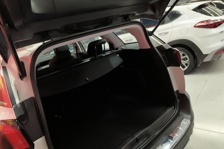Used Peugeot 5008 2017 350THP 5-Seat Elite Edition Trunk